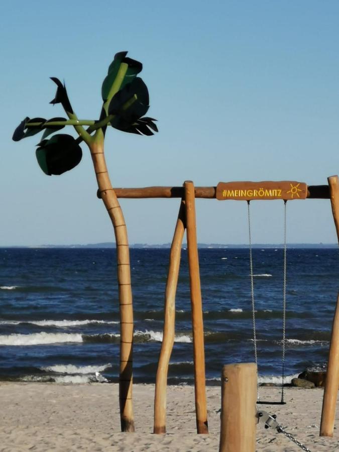 Sonnenschein 2 Inkl Strandkorb Vom 01 05-01 10 * Groemitz